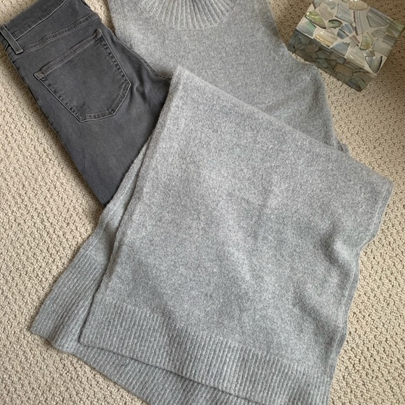 Long Sweater Vest by Glamorous - Picture 4 of 4